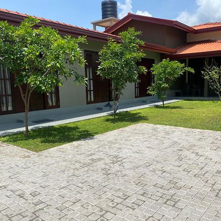 Negombo 146 Homestay Екстериор снимка