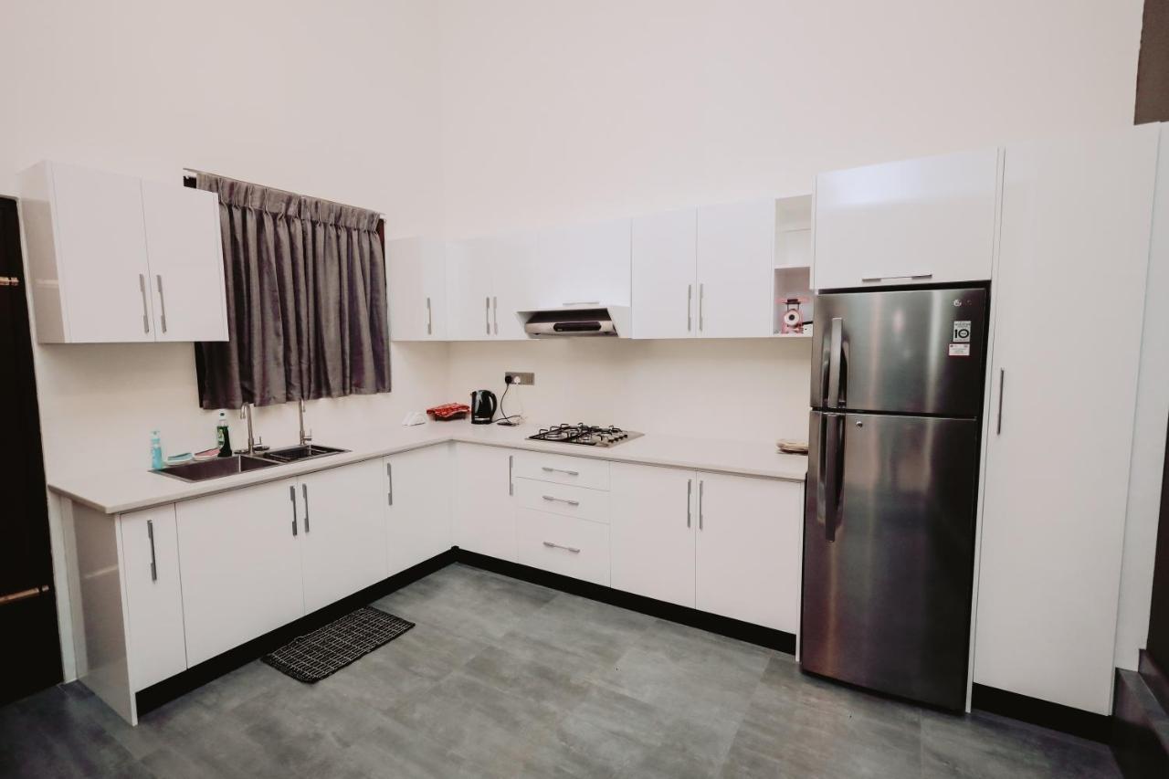 Negombo 146 Homestay Екстериор снимка
