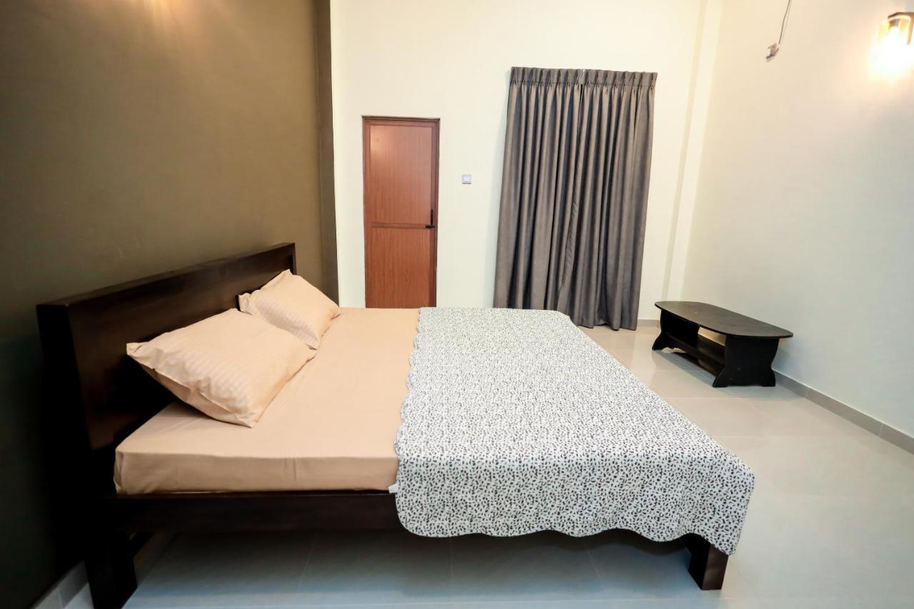 Negombo 146 Homestay Екстериор снимка
