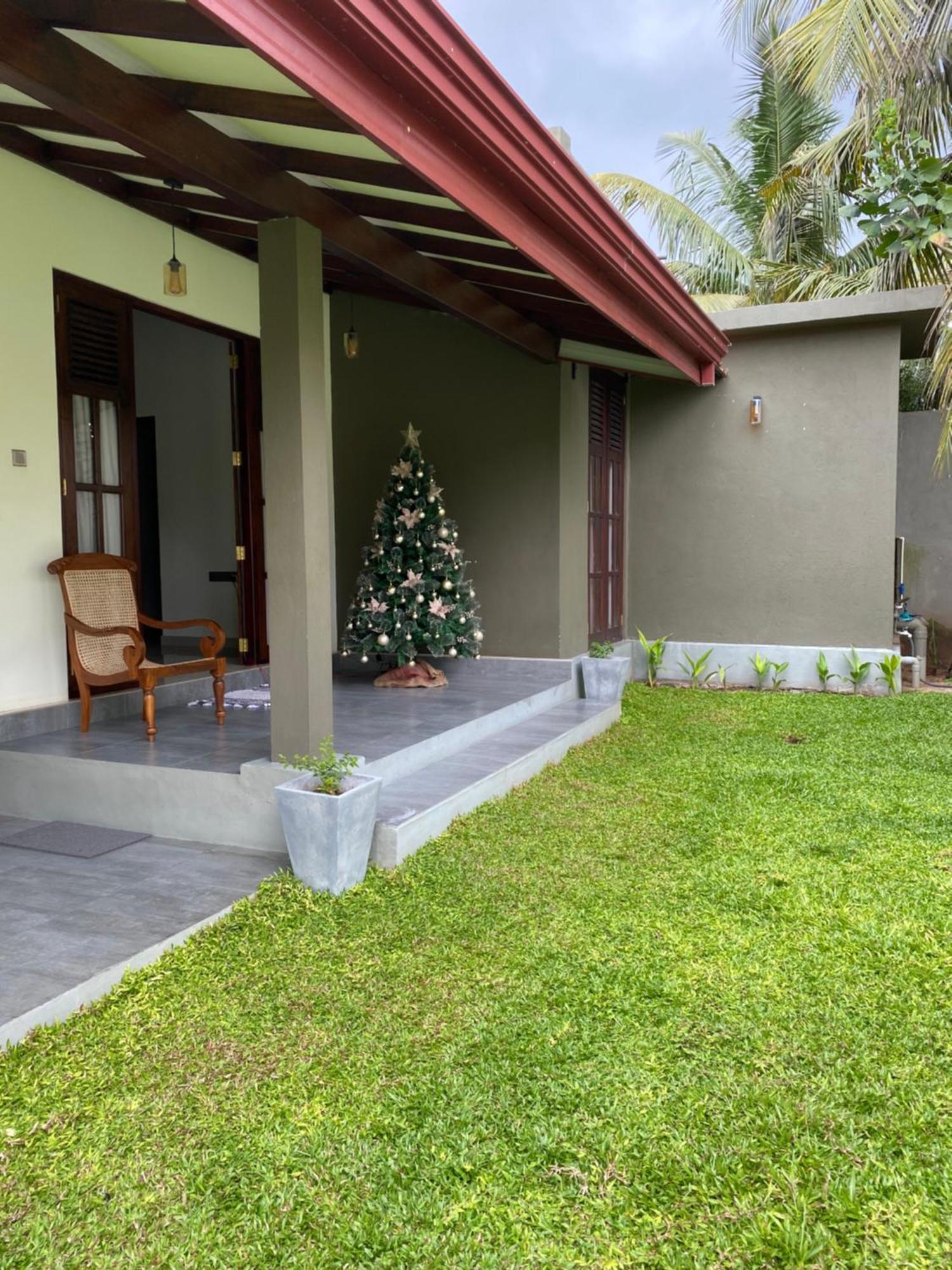 Negombo 146 Homestay Екстериор снимка