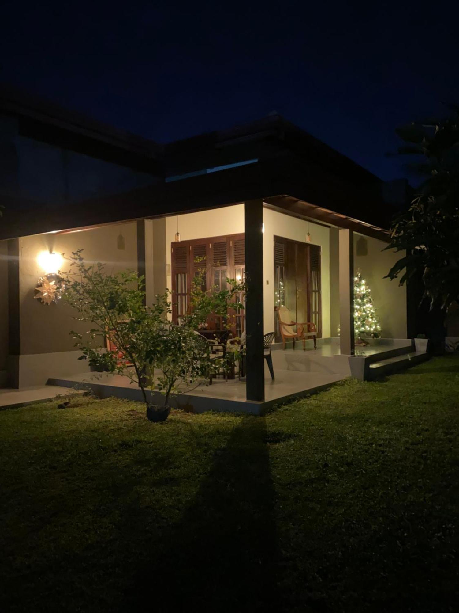 Negombo 146 Homestay Екстериор снимка